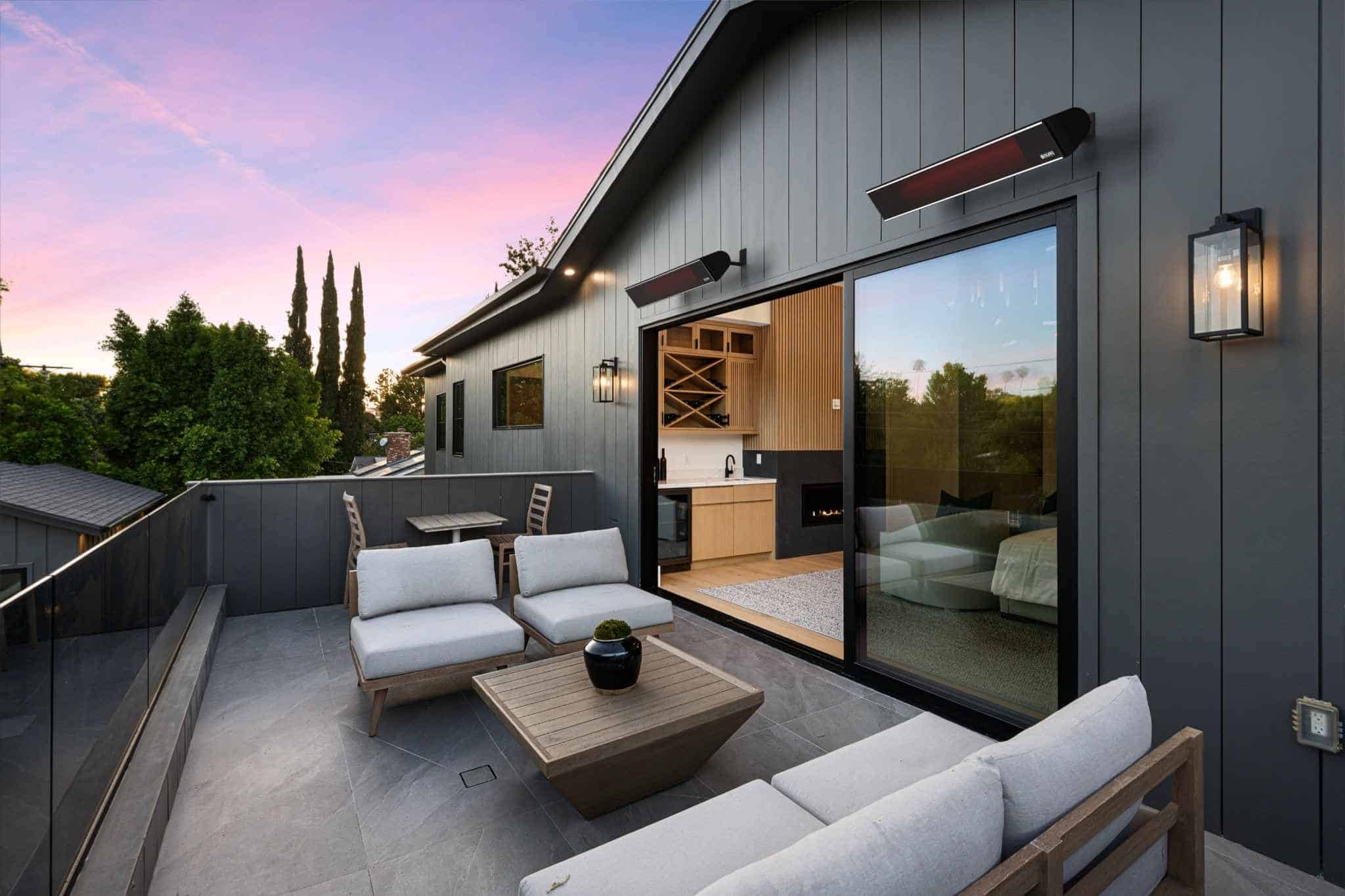 https://www.auraheaters.com/wp-content/uploads/2026/09/Decor_Back-Porch_150kb.jpg